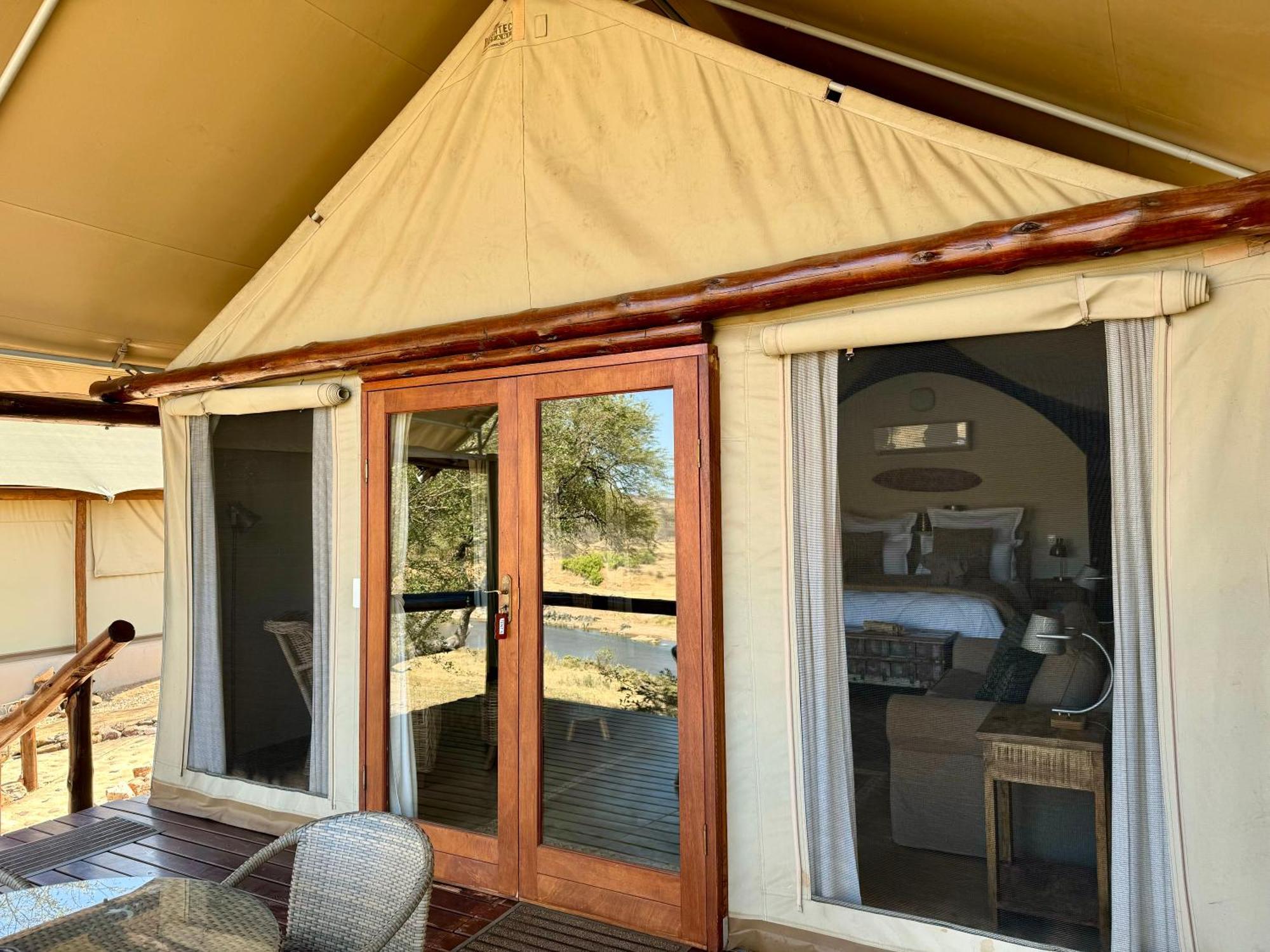 Nyati Safari Lodge Hoedspruit Esterno foto