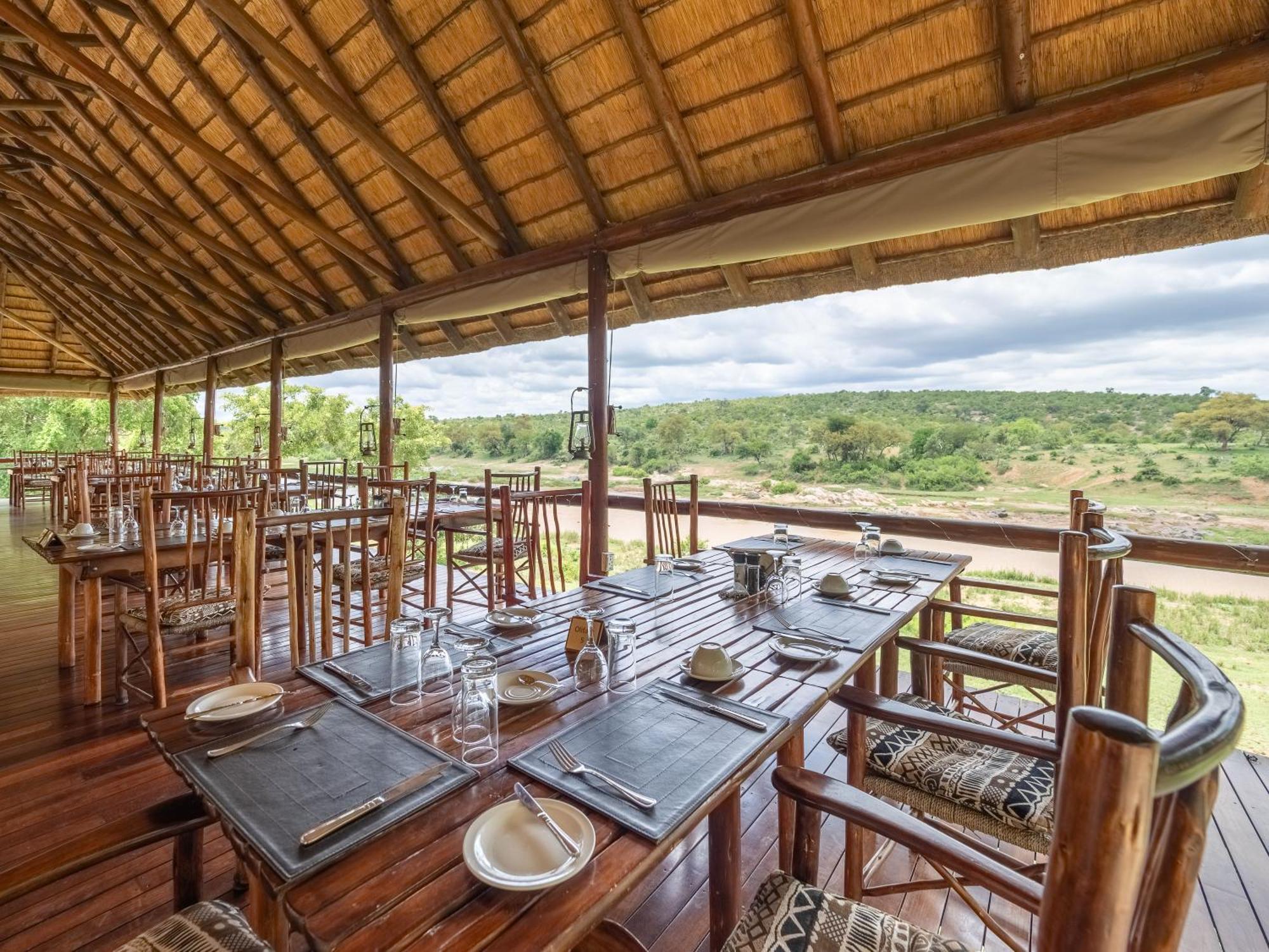 Nyati Safari Lodge Hoedspruit Esterno foto