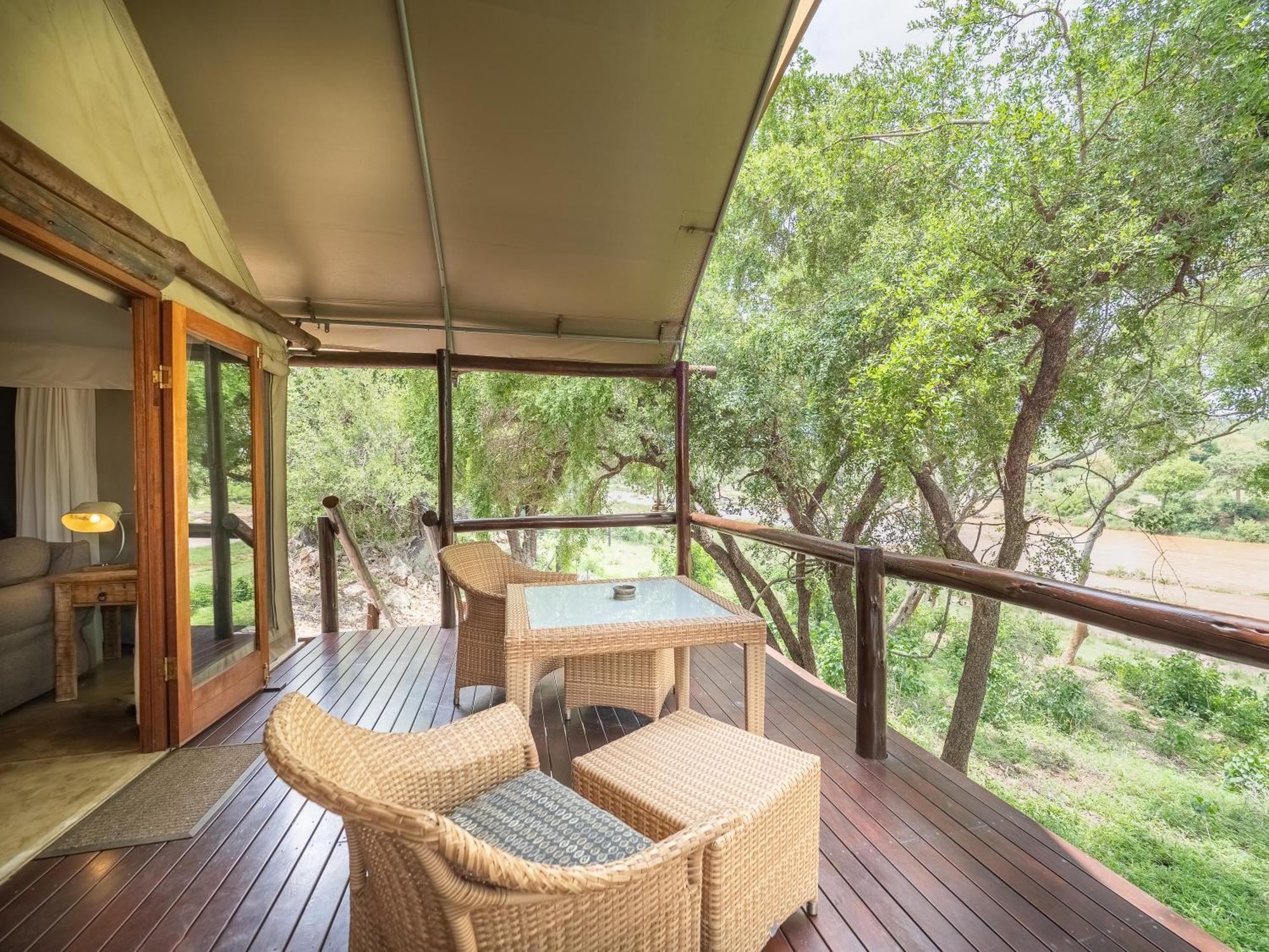 Nyati Safari Lodge Hoedspruit Esterno foto
