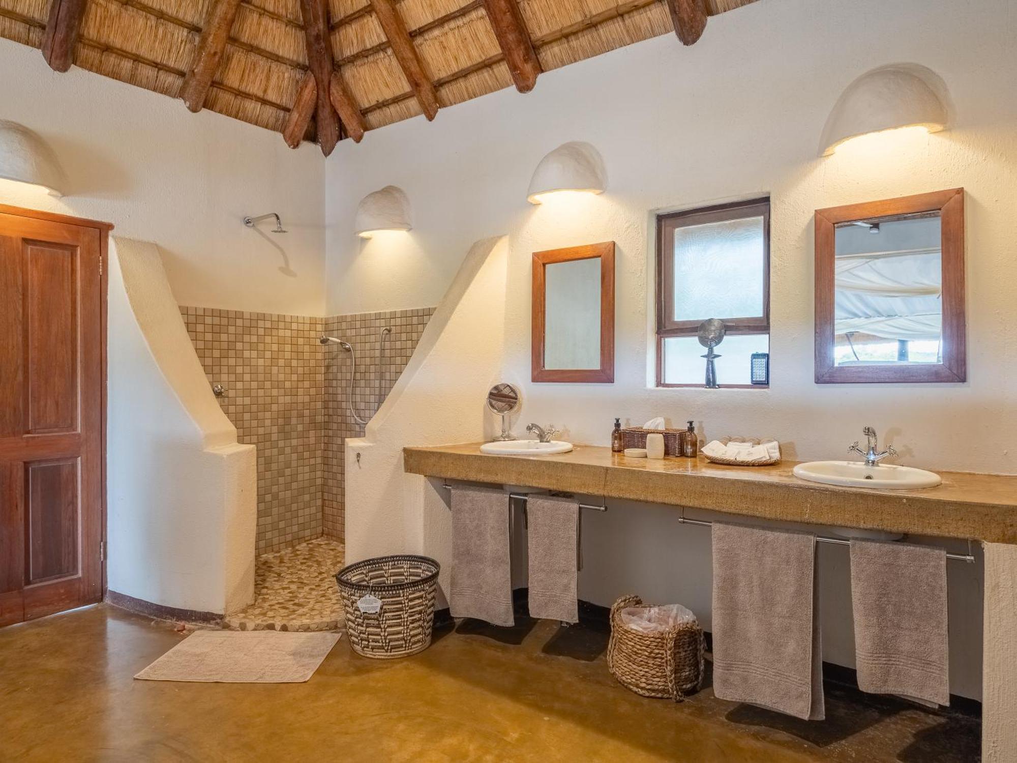 Nyati Safari Lodge Hoedspruit Esterno foto